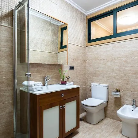 Apartamento Piso Vacacional En La Playa De Rodeira *